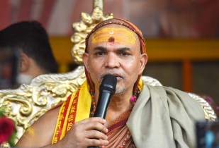 Avimukteshwaranand Saraswati, Shankaracharya on Cow Slaughter