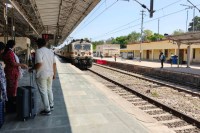 ट्रेनों के रूट में परिवर्तन, फोटो सोर्स- पत्रिका