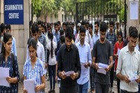 86 केंद्रों पर 37 हजार से अधिक अभ्यर्थी देंगे परीक्षा, सुरक्षा और ट्रैफिक व्यवस्था चाक-चौबंद (फोटो सोर्स : भाषा WhatsApp News Group)