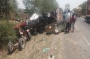 नरसिंहपुर-सागर हाइवे क्रमांक 44 पर बरमान चौकी क्षेत्र में शनिवार को दो सडक़ हादसे हुए। जिसमें दो लोगों की मौत हो गई वहीं एक बालक समेत तीन लोग घायल हो गए। शनिवार की सुबह करीब 11 बजे नरसिंहपुर-सागर हाइवे क्र्रमांक 44 पर ढिगसरा तिराहा के पास भीषण हादसा हो गया।