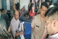 लालगंज क्षेत्र के झबरा जगतपुर गांव में सुबह-सुबह चली गोली; कार सवार तीन लोगों पर आरोप, पुलिस हर पहलू से कर रही जांच (फोटो सोर्स : भाषा WhatsApp News Group)