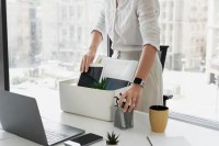 layoff warning signs before job cuts