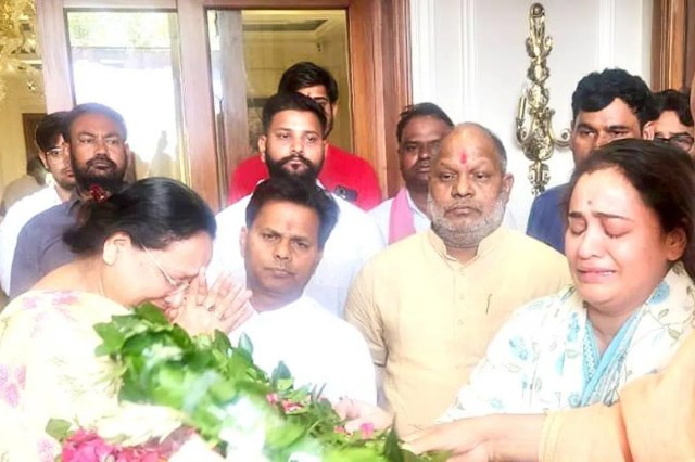 
Prateek Yadav Baikunth Dham Final Journey