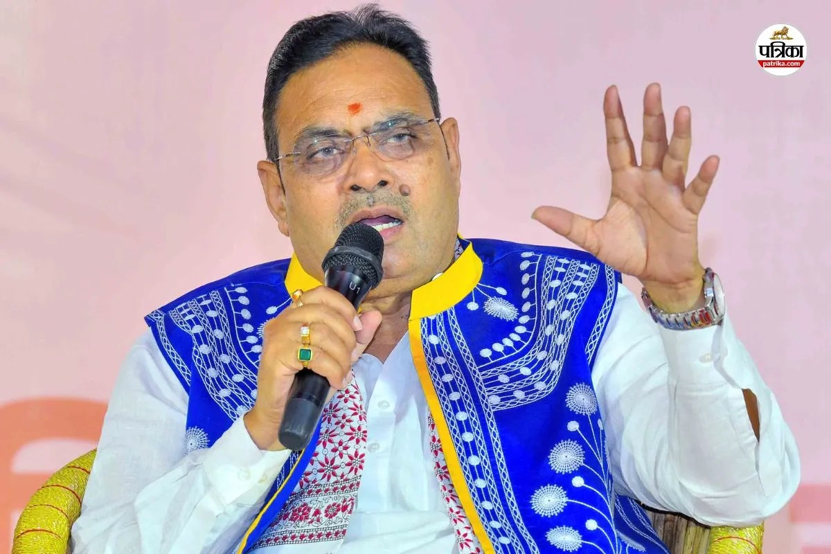 CM Bhajanlal said Banswara Some leaders make gold potatoes I will give water farmers