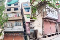 रामगंज बाजार में इमारत हिलने से दहशत, पत्रिका फोटो