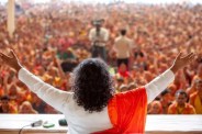 Violence erupted during Rampal Baba satsang over religious remarks 10 injured mp news
