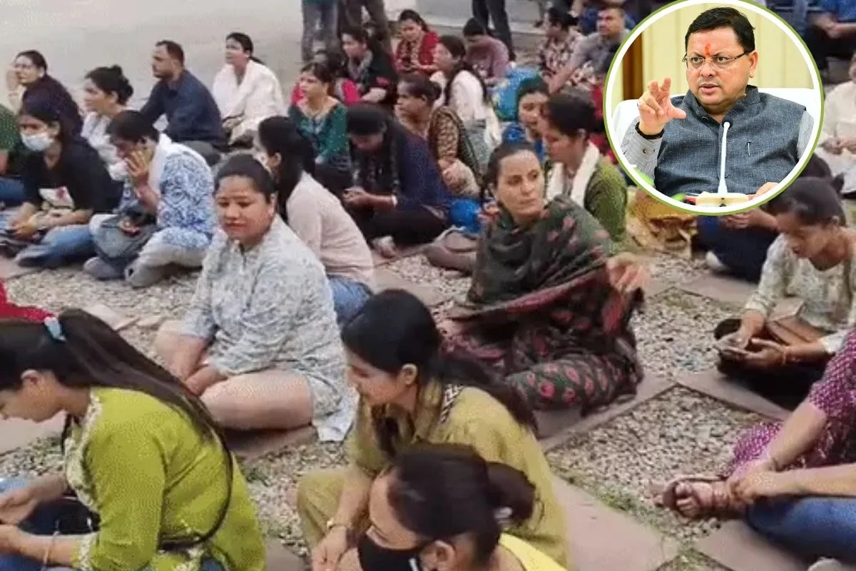 नर्सिंग अभ्यर्थियों ने दी आत्महत्या की चेतावनी