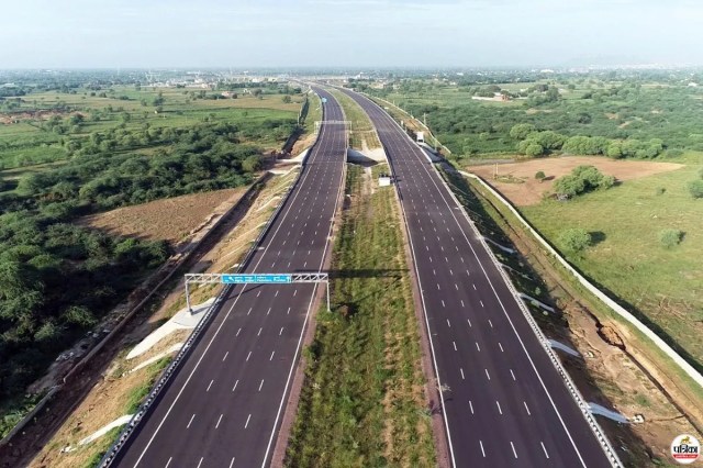 Delhi-Mumbai Expressway (Photo: IANS)
