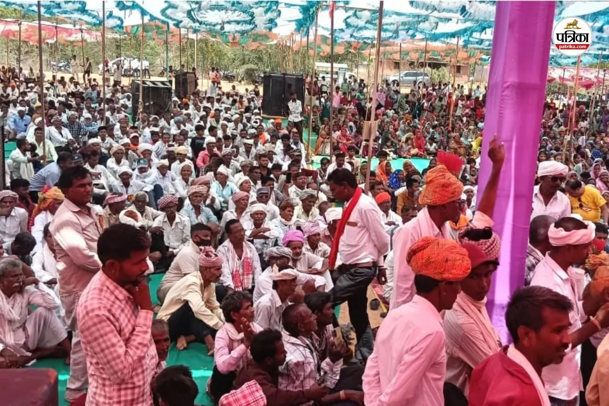 Rajasthan adivasi Mahasabha big decisions under 18 year age children mobile phone use ban