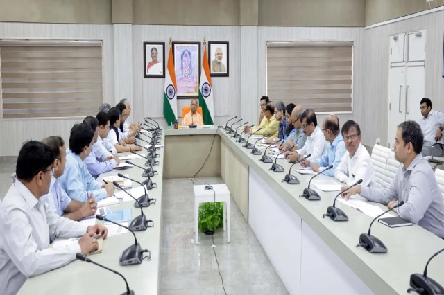 ऊर्जा विभाग की समीक्षा बैठक में मुख्यमंत्री का बड़ा संदेश