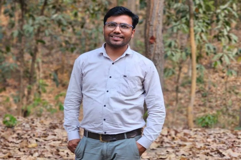 Engineer died in road accident, Road accident