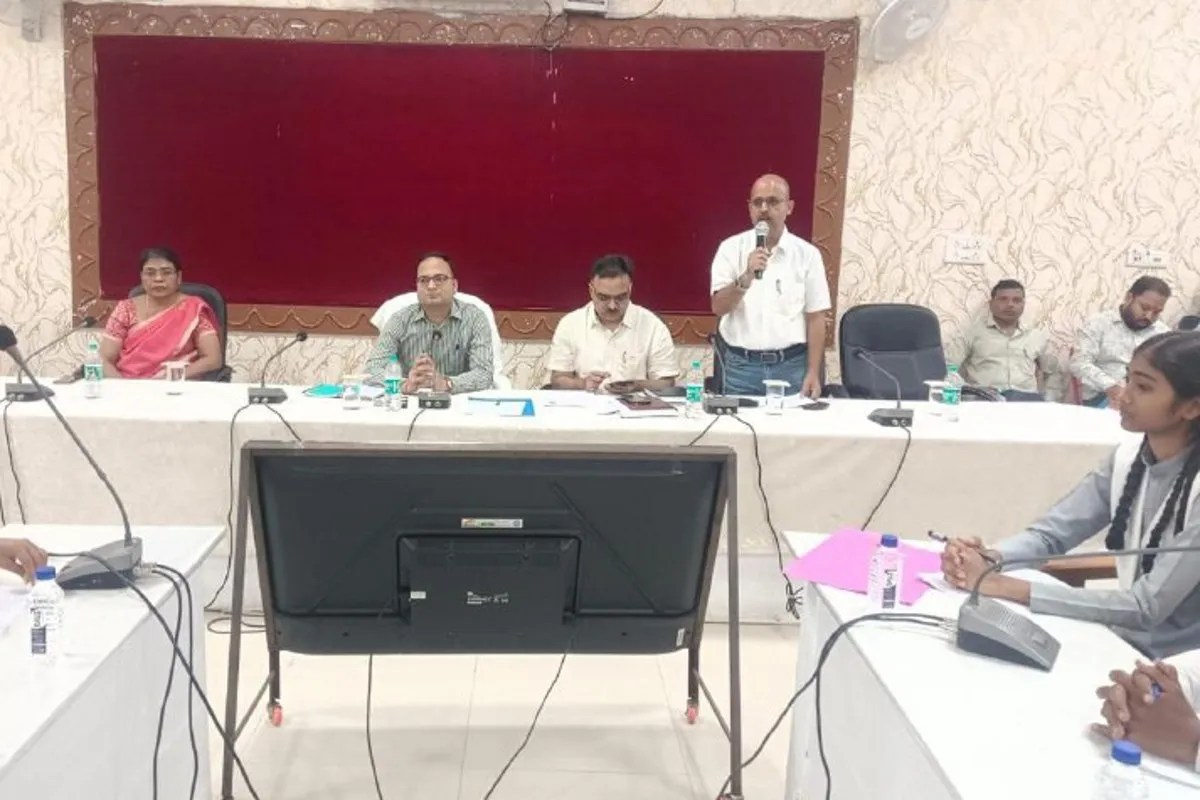 NEET-JEE Free Coaching, Free Coaching, Surguja students