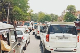 पेट्रोल-डीजल बचाने को झांसी में बड़ा फैसला