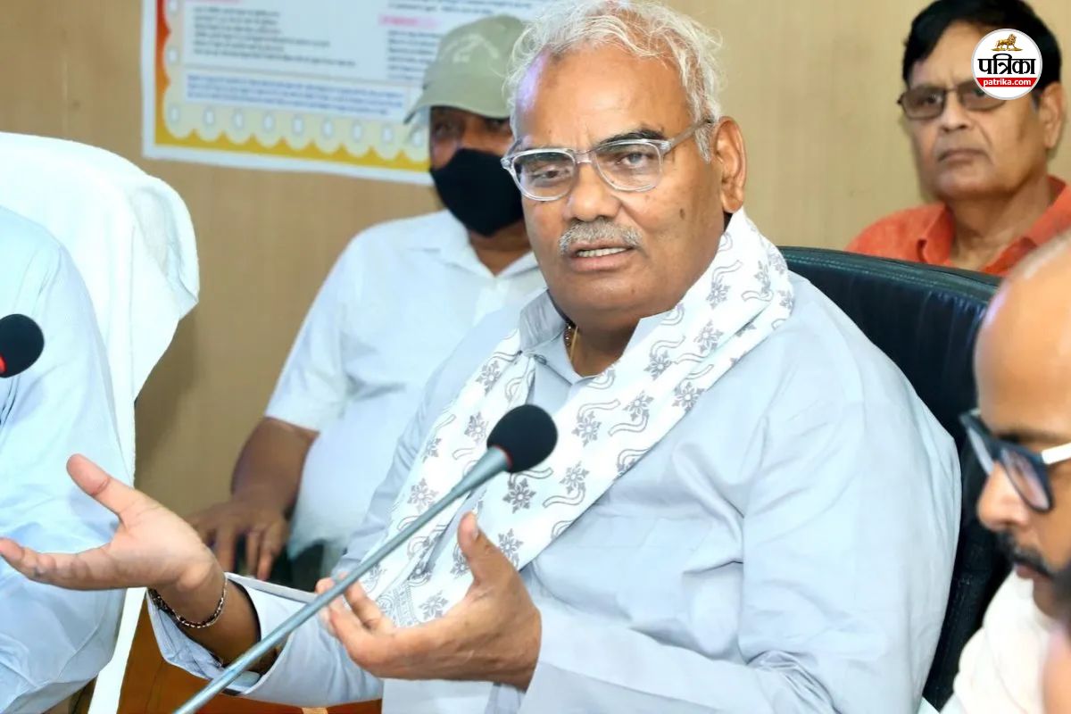 Rajasthan Education Minister Dictatorial attitude Teachers unions mobilize 14 June meeting