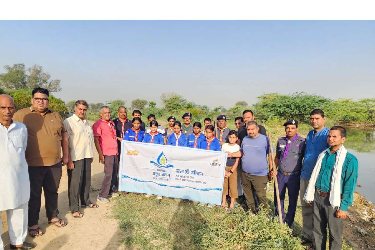 Cleaning of Morena village pond