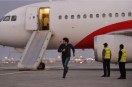 Passenger Jumps Out of Moving Flight