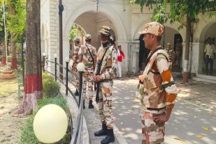 ITBP, Kanpur News, Police Commissioner Office, Viral Video, Akhilesh Yadav, UP Politics, ITBP Controversy, Law and Order, Social Media Viral, Uttar Pradesh News