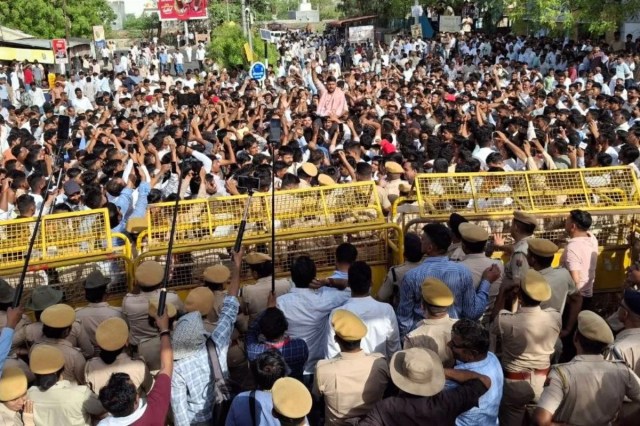 MLA Ravindra Singh Bhati protest