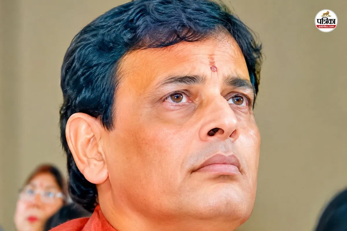 Rajasthan JJM Scam Case Sanjay Badaya was detained by ACB at Delhi airport team is bringing it to Jaipur