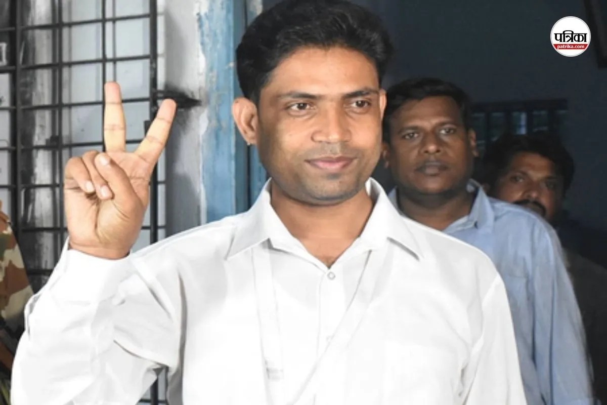 TMC candidate Jahangir Khan has decided to withdraw from the election