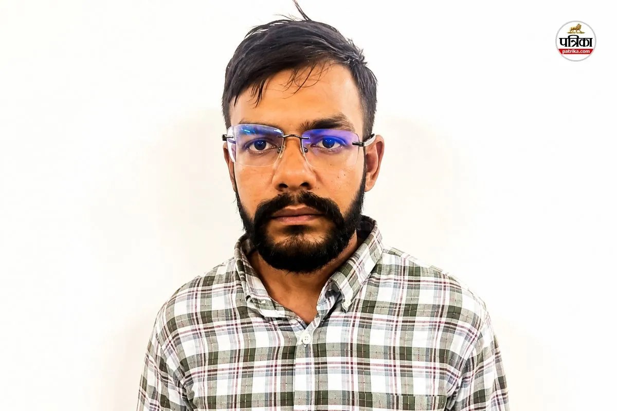 Fake police inspector arrested