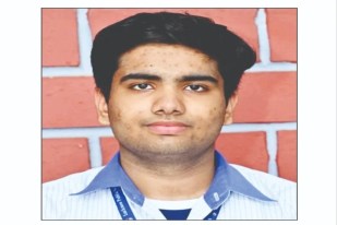 इतिहास, अंग्रेजी और संगीत में पाए शत-प्रतिशत अंक, पूरे जिले में खुशी का माहौल (फोटो सोर्स : भाषा WhatsApp News Group)