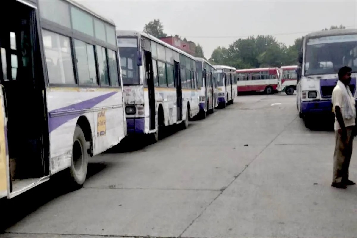 Gwalior ‘unfit’ bus