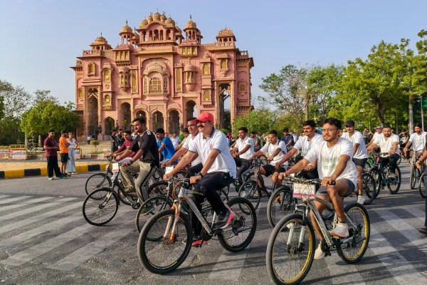 cyclelothone from patrika gate