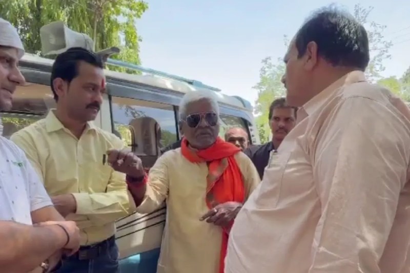 bjp mla slams ministers over electricity crisis video viral mp news