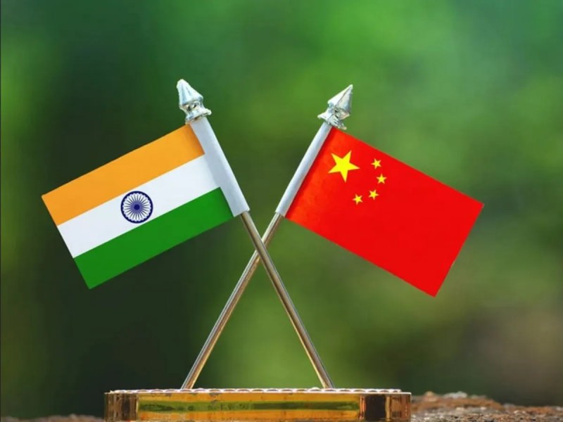 Flags of India and China