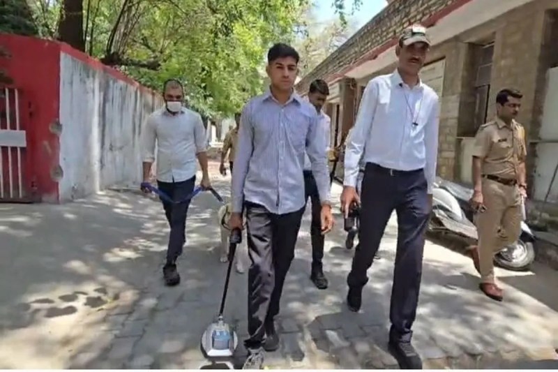 फिर बम धमाके की धमकी, मेल में पासपोर्ट ऑफिस को उड़ाने का दावा