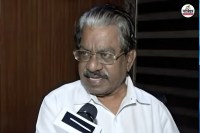 प्रवक्ता टीकेएस एलंगोवन