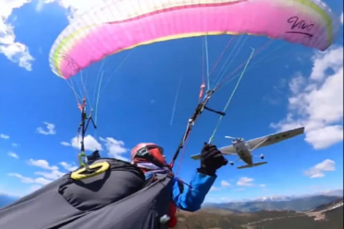 Plane hit Paraglider