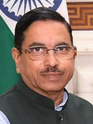मंत्री प्रल्हाद जोशी