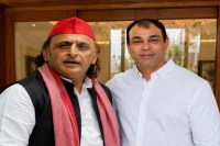 why mulayam singh son prateek yadav stay away from politics how was his relationship with akhilesh yadav