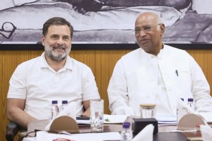 Congress leaders Mallikarjun Kharge and Rahul Gandhi during a meeting over Keralam Chief Minister selection amid growing speculation around the CM face.