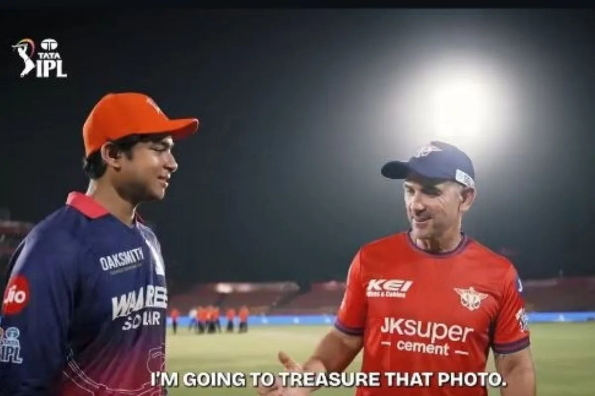 Justin Langer, Vaibhav Suryavanshi, Justin Langer fanboy Vaibhav Suryavanshi, RR vs LSG IPL 2026, Justin Langer photo with Vaibhav.