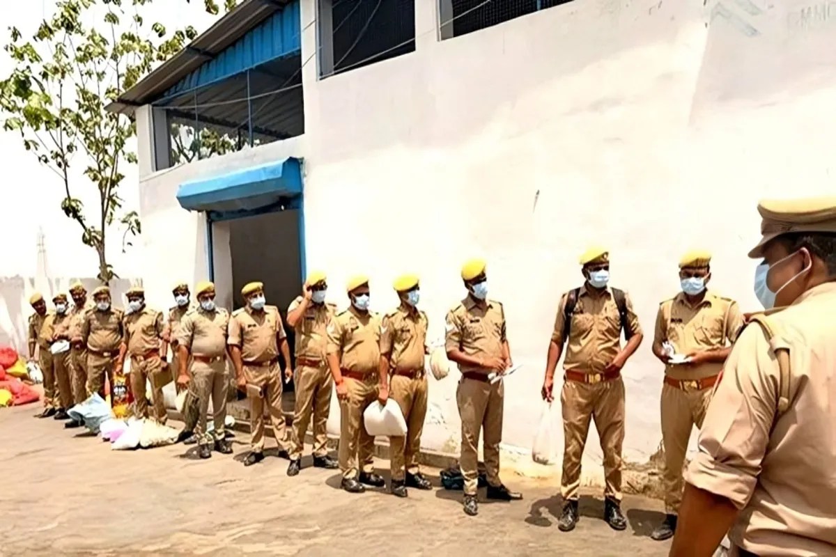 2 करोड़ से अधिक कीमत के नशीले पदार्थ नष्ट, नशा तस्करों को बड़ा संदेश (फोटो सोर्स : भाषा WhatsApp News Group)