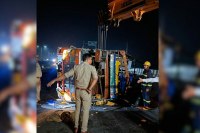 Accident on ganga expressway, ganga expressway in hapur