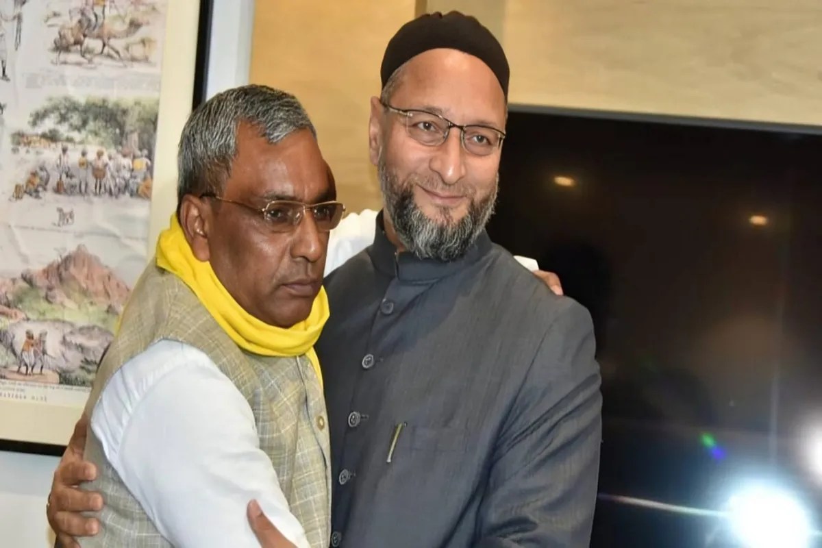 ओवैसी के बयान पर राजभर का पलटवार, बोले- सपा और कांग्रेस मुसलमानों में फैलाती हैं नफरत (फोटो सोर्स : भाषा संवाद WhatsApp News Group)