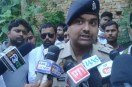 प्रकरण के विषय में जानकारी देते सीओ फोटो सोर्स पत्रिका