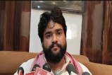 ओमप्रकाश राजभर के खिलाफ सपा नेताओं ने खोला मोर्चा (फोटो सोर्स : भाषा संवाद WhatsApp News Group)