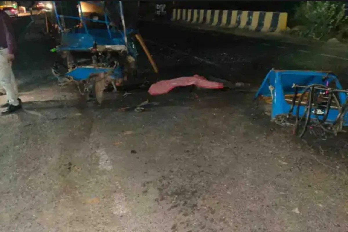 Couple dies in three-vehicle collision on Kheda-Dholka Road