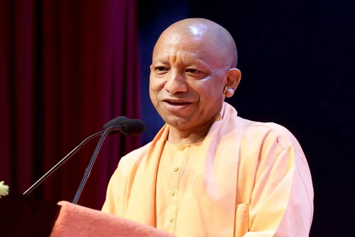 CM Yogi Statement: सीएम योगी का सख्त संदेश (फोटो सोर्स : Ritesh Singh )