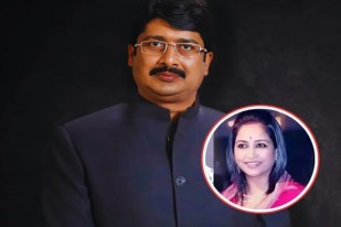 राजा भैया की पत्नी भानवी सिंह की 0.5206 हेक्टेयर भूमि सरकार में निहित, कई अन्य मामलों में भी डीएम कोर्ट सख्त    (फोटो सोर्स : भाषा WhatsApp News Group)