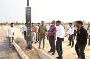 वशिष्ठ कुंज आवासीय योजना के विकास कार्यों का उपाध्यक्ष अनुराज जैन ने किया स्थलीय निरीक्षण   (फोटो सोर्स : भाषा संवाद WhatsApp News Group) 