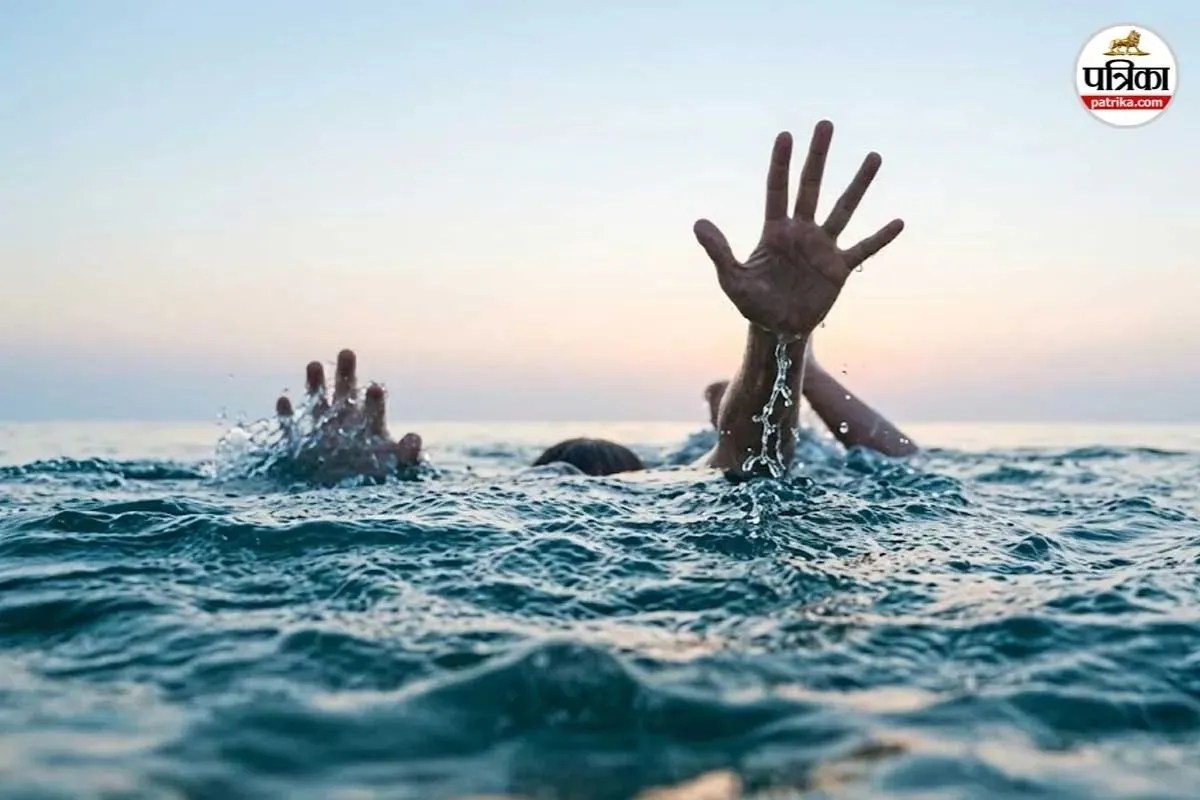 Kids drowned in Varanasi