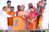 CM Yogi attacks Congress