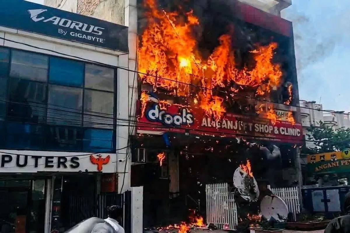 Lucknow fire incident, lucknow coaching center fire, fire tragedy, lucknow news, coaching center accident, breaking news, fire disaster,