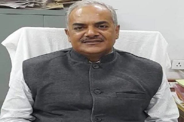 UP Education Department  Reshuffle Pratap Singh Baghel, Anil Bhushan Chaturvedi